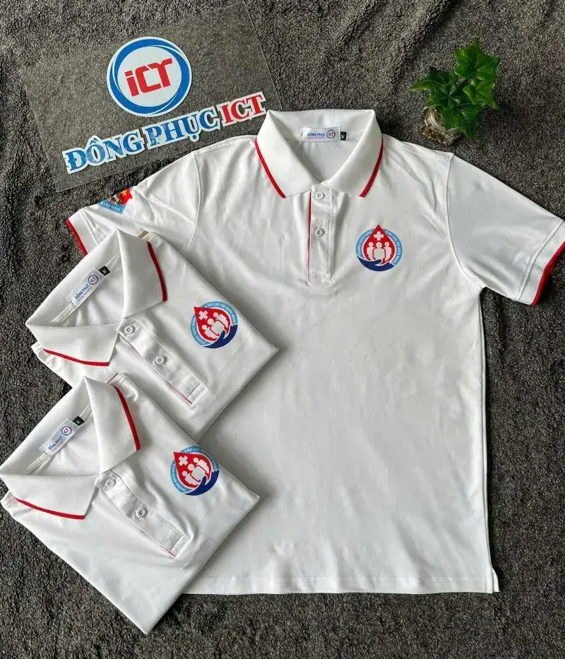 Top mẫu áo đồng phục trắng phối bo trẻ trung- năng động